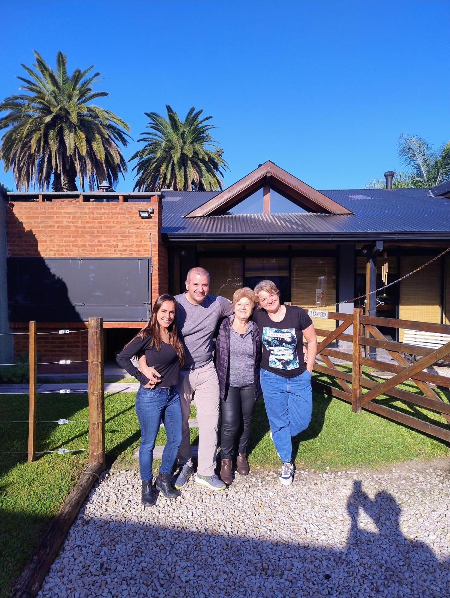 Appartamento Escala Ezeiza Loft Con Desayuno Luis Guillon Esterno foto