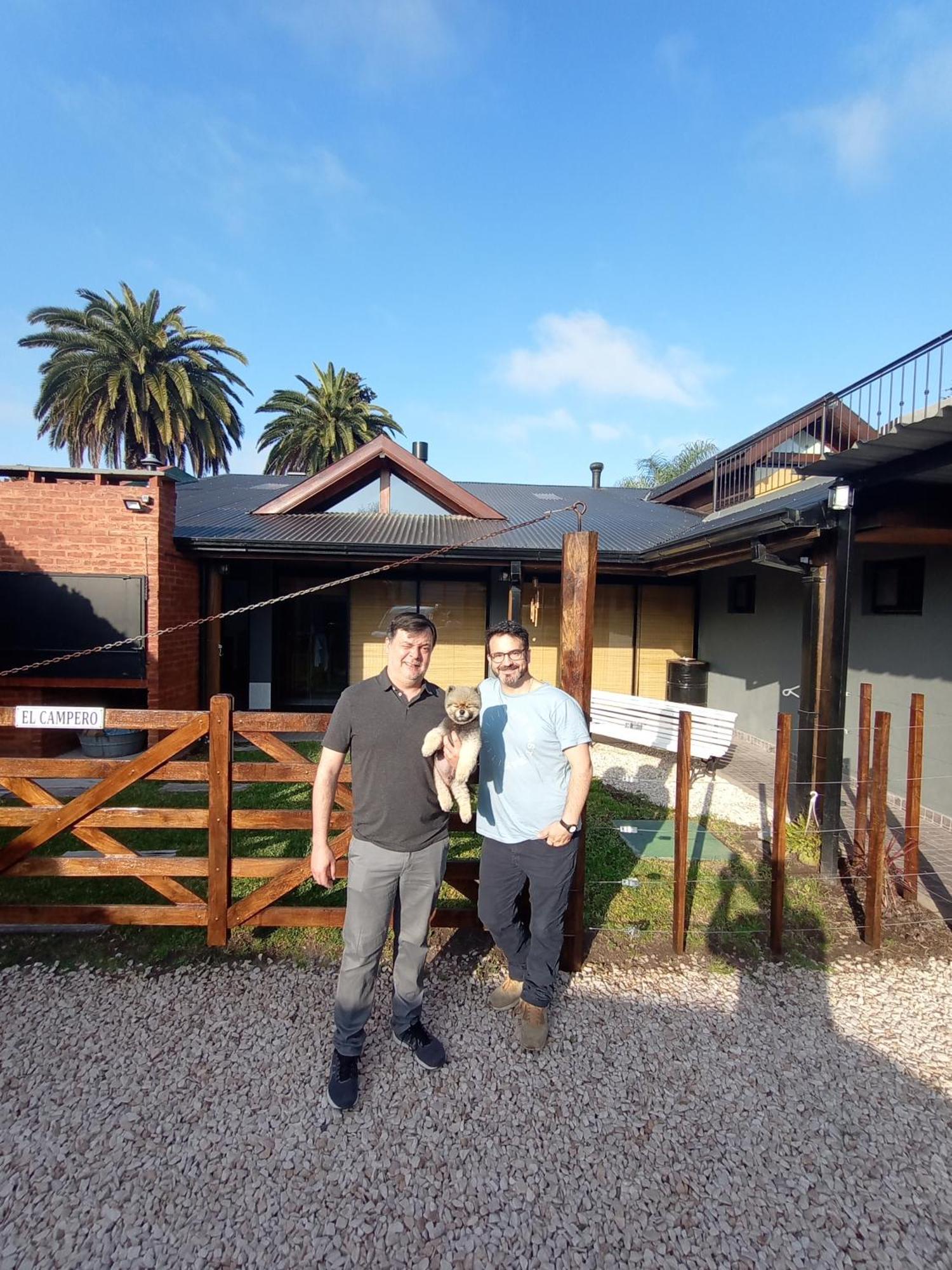 Appartamento Escala Ezeiza Loft Con Desayuno Luis Guillon Esterno foto