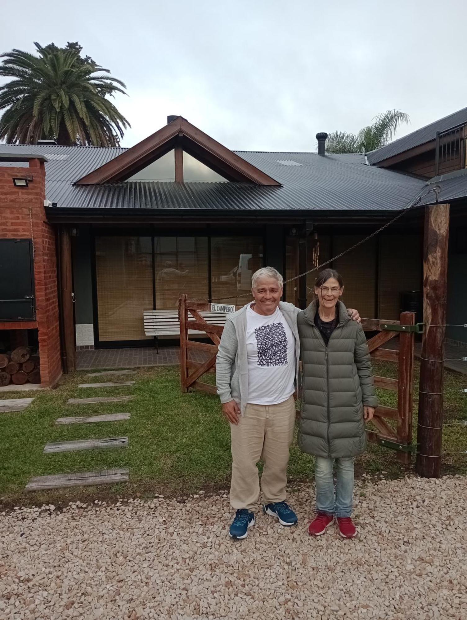 Appartamento Escala Ezeiza Loft Con Desayuno Luis Guillon Esterno foto